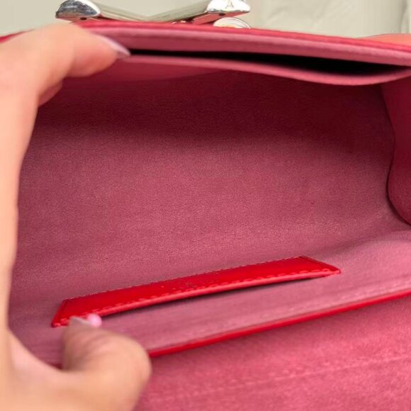 Louis Vuitton Red Epi Leather Twist Shoulder Bag Crossbody with Iconic LV Logo - Picture 10 of 10
